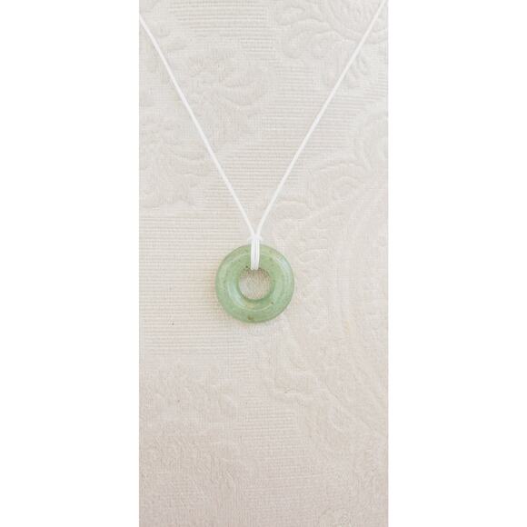 Green Aventurine Necklace Disk Shape Pendant White Corded Necklace - Picture 3 of 3